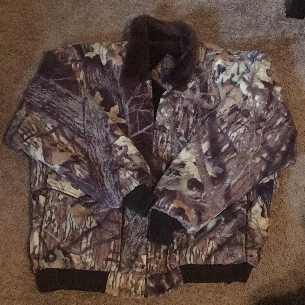 Insulated XL Men Camouflage Jacket only $15